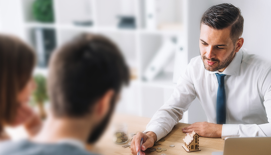 Small business loan brokers assisting entrepreneurs with tailored funding and lending solutions