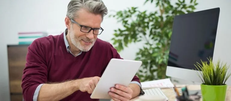 Why Australian SMEs Are Approaching Finance Brokers for Business Loans over Banks?